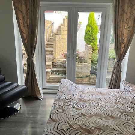 Hillcrest Bungalow Nottingham Eksteriør bilde